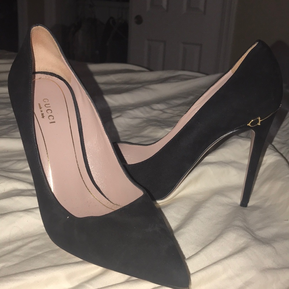 Authentic Gucci heels. Size 38 1/2 (size 8)